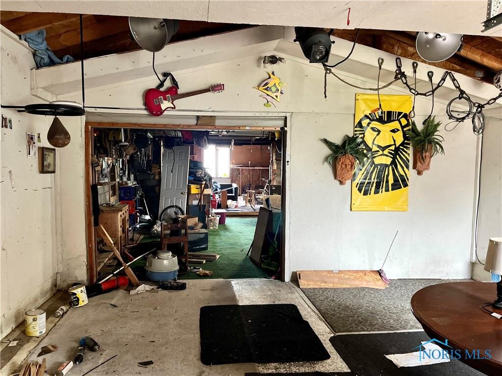 Image for MINIMUM BID AUCTION $69,000! 1351 Corry Ave