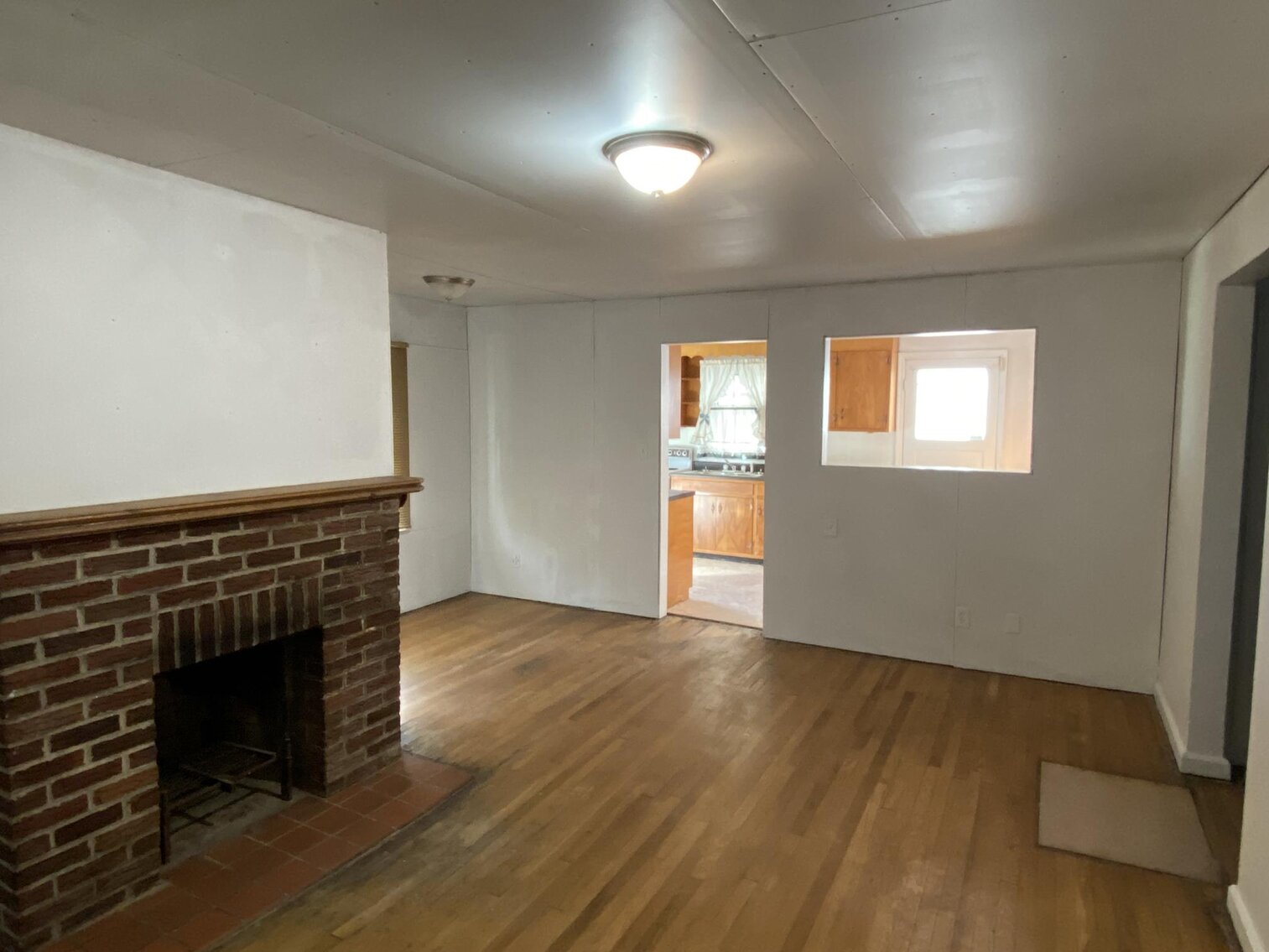 Image for SOLD $79,200 - Clean 3 Bedroom in Saint Albans