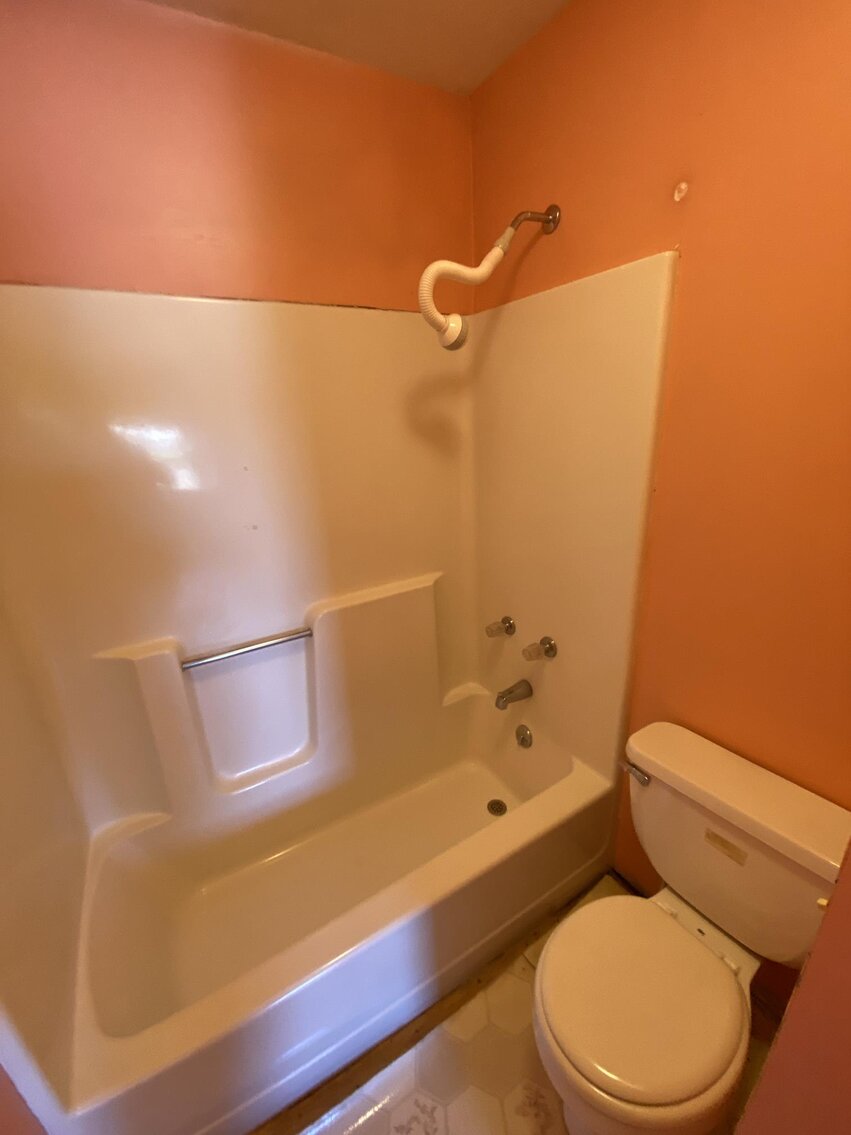 Image for SOLD $79,200 - Clean 3 Bedroom in Saint Albans