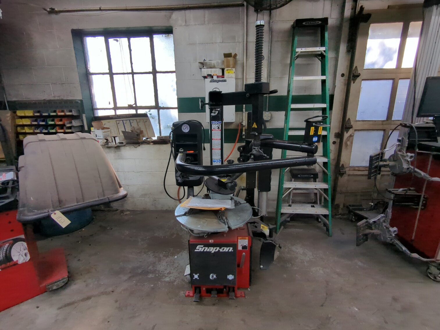 Image for Snap-On Tools and Professional Auto Shop Online Auction – Fleetwood, PA