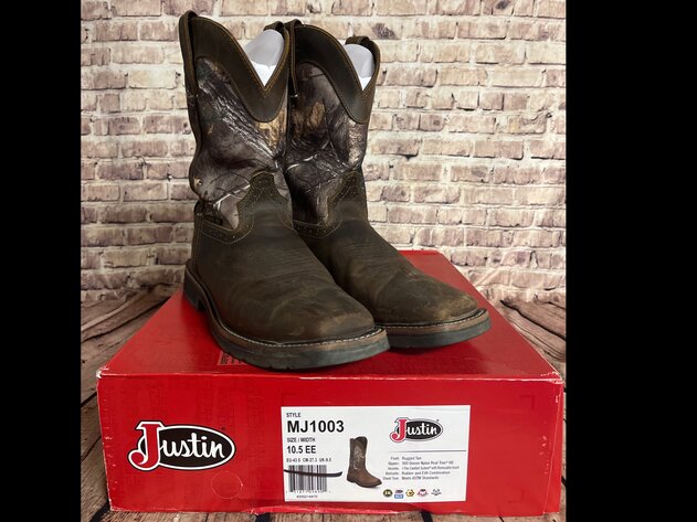 Image for Nov 6 Monday Online Variety Auction