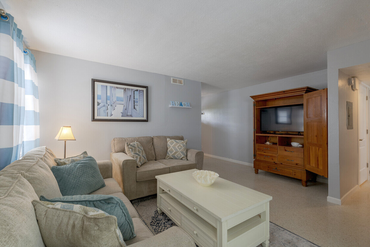 Image for 644 72 Ave , St Pete Beach FL 33706