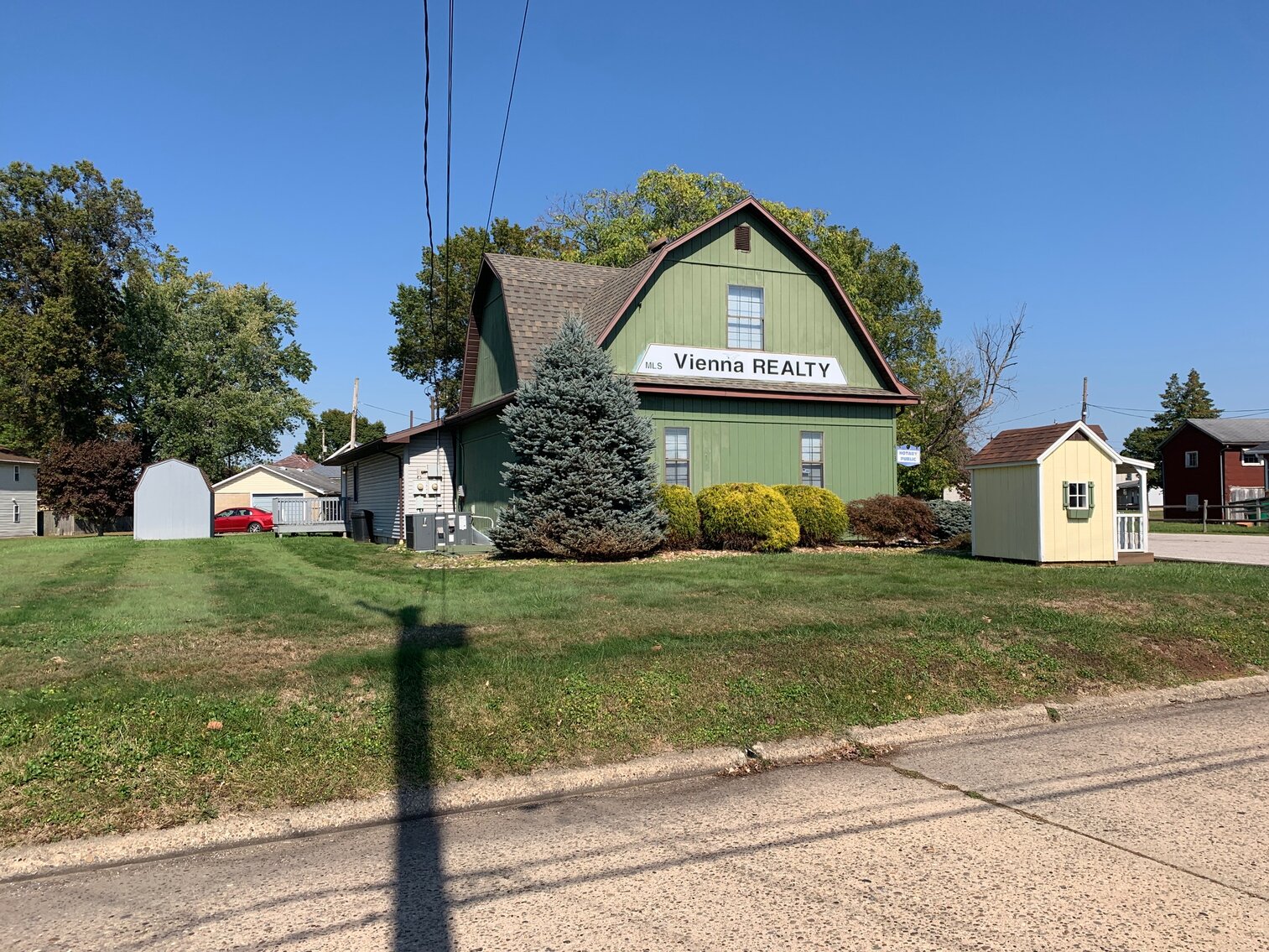 Image for SOLD $214,500 - Multi-Use Commercial Building in Vienna