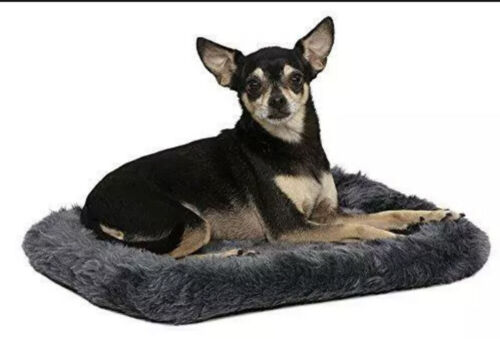 Quiet Time Fur Pet Bed Gray 18X12
