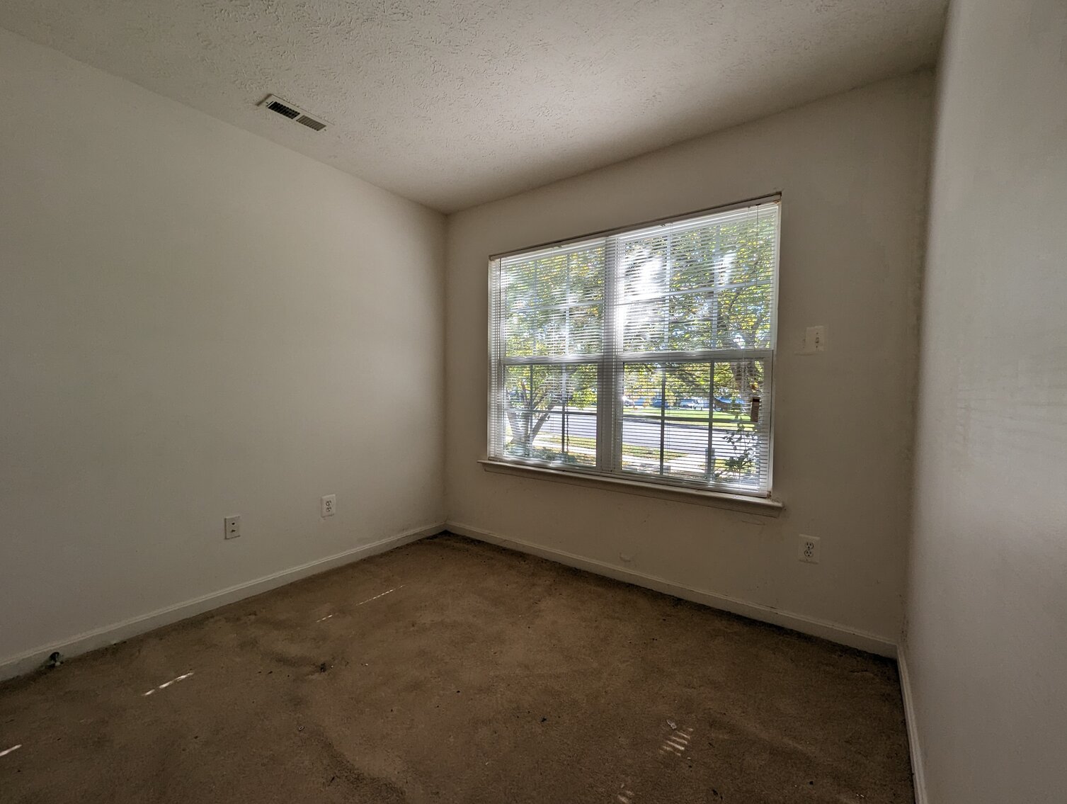 Image for 4 BR, 3.5 BA SPACIOUS EOG VINYL SIDED TOWNHOME