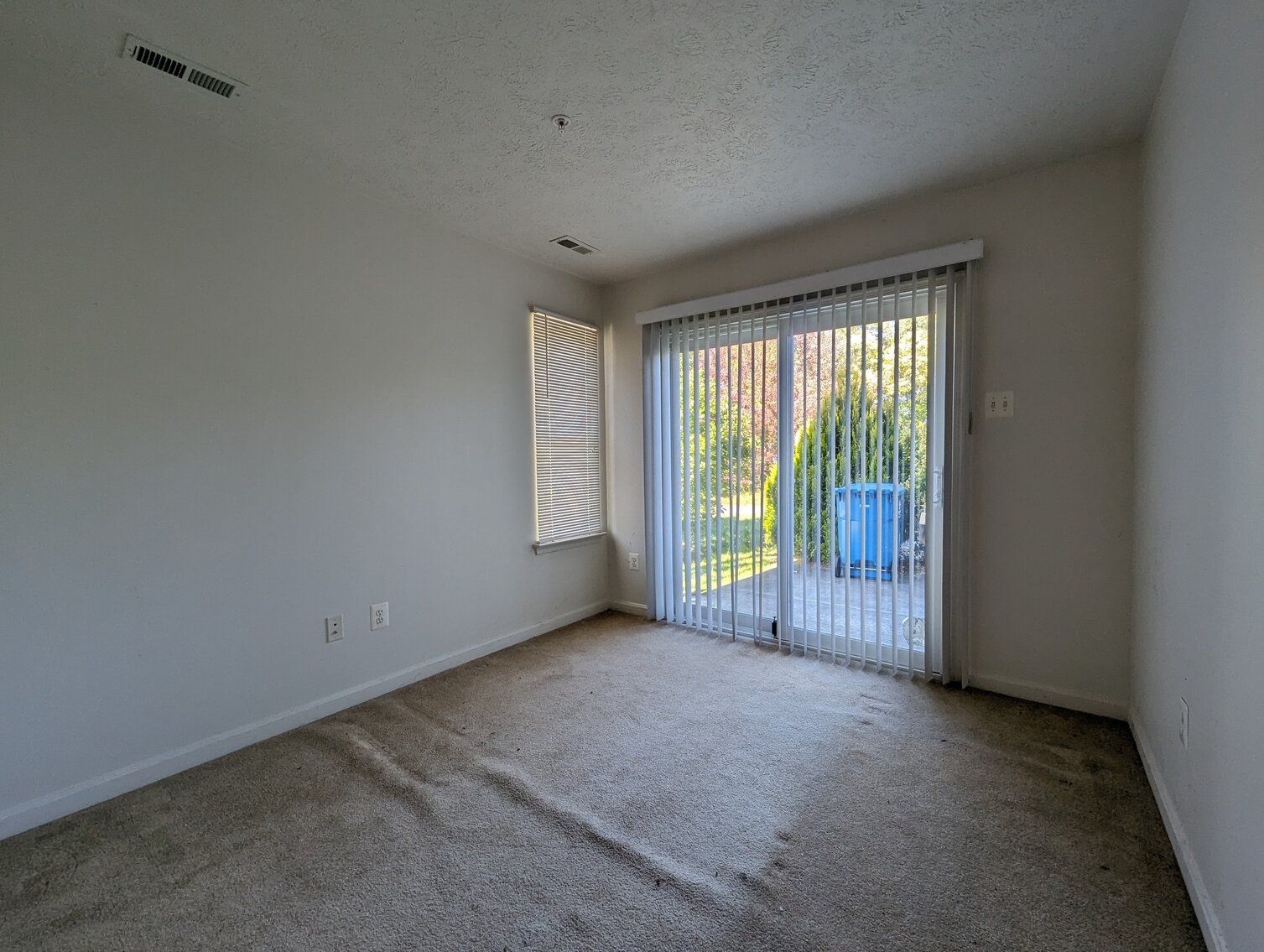 Image for 4 BR, 3.5 BA SPACIOUS EOG VINYL SIDED TOWNHOME