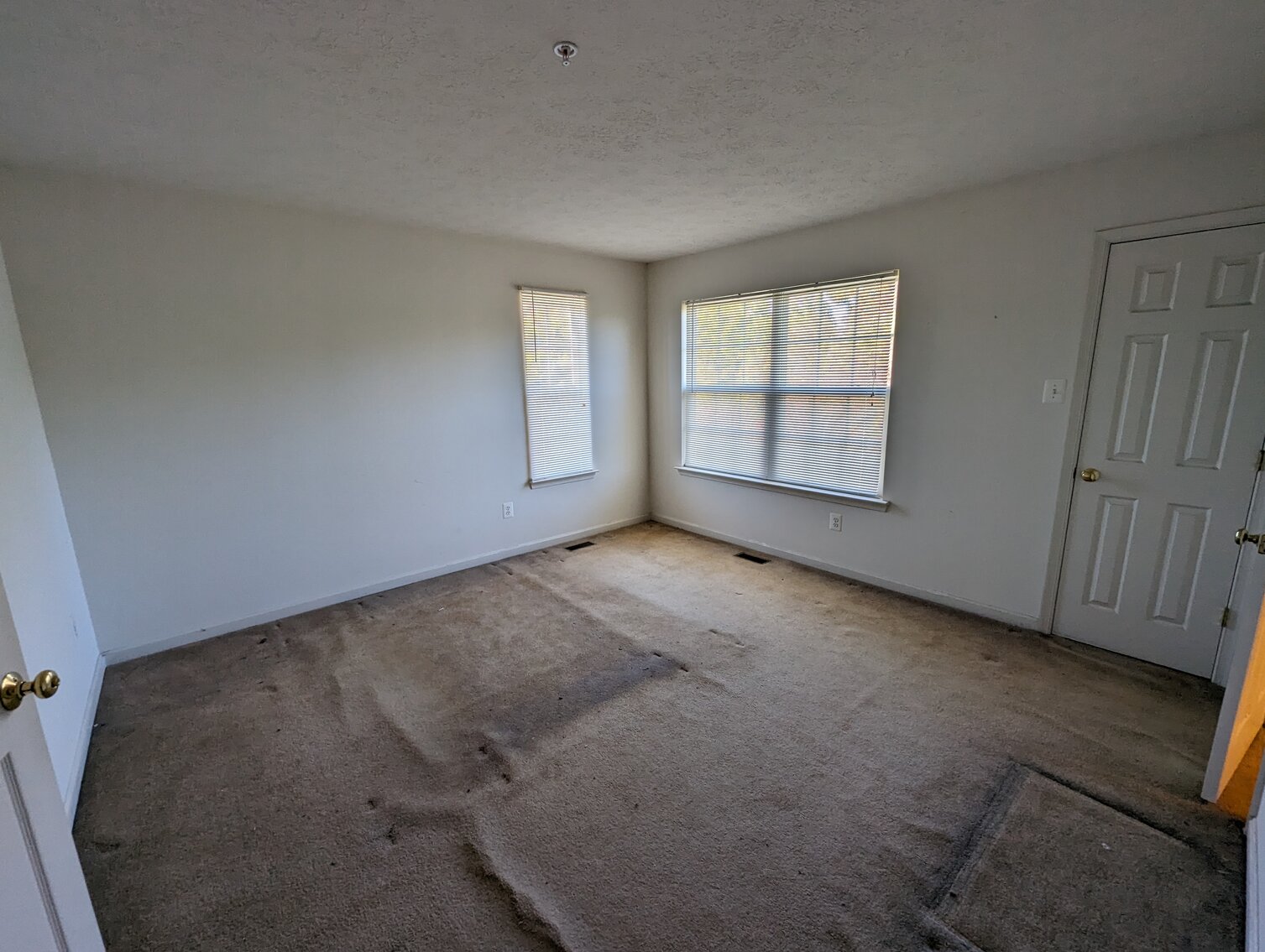 Image for 4 BR, 3.5 BA SPACIOUS EOG VINYL SIDED TOWNHOME