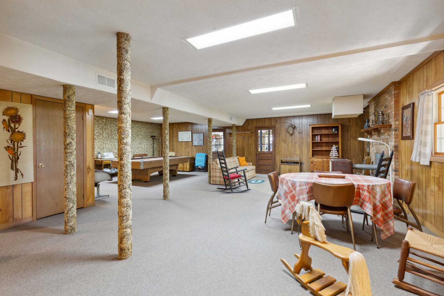 Image for 1992 Locke Bend Road, McMinnville