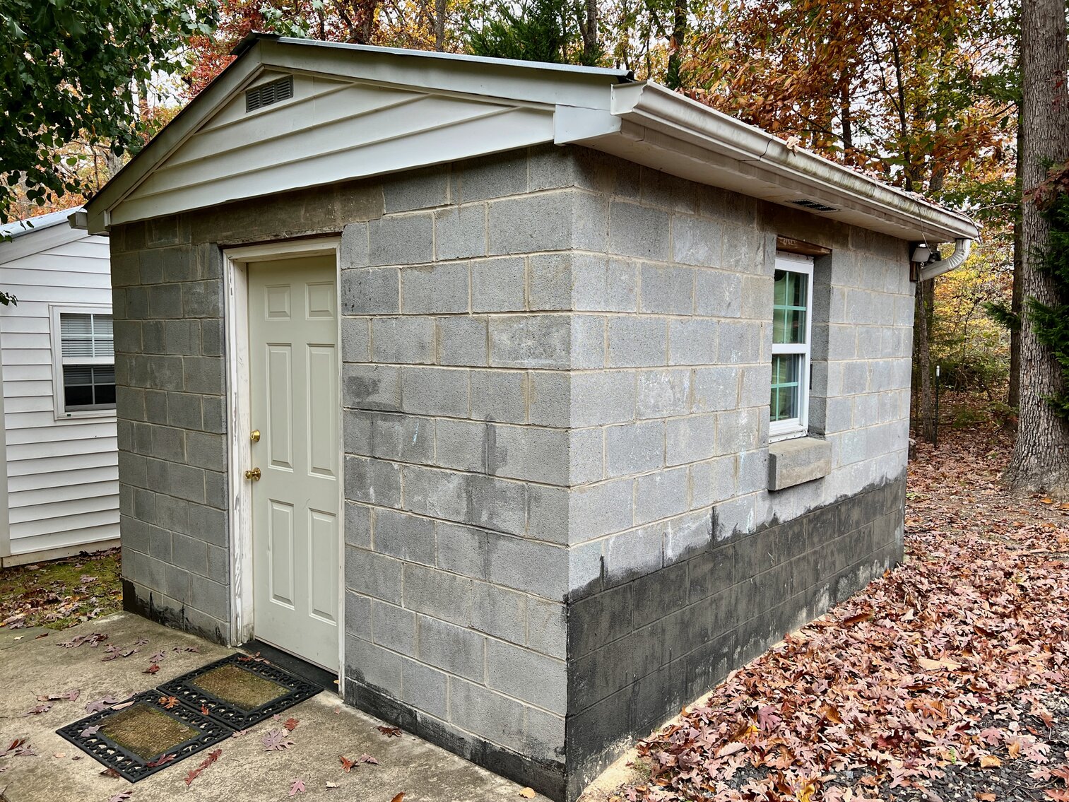 Image for 3 BR/2 BA Mobile Home w/Several Outbuildings on 3.48 +/- Acres in Orange County, VA--Selling to the Highest Bidder via ONLINE ONLY BIDDING!!