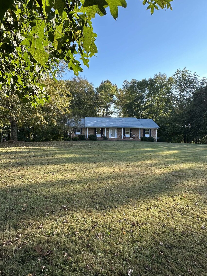 Image for 1992 Locke Bend Road, McMinnville