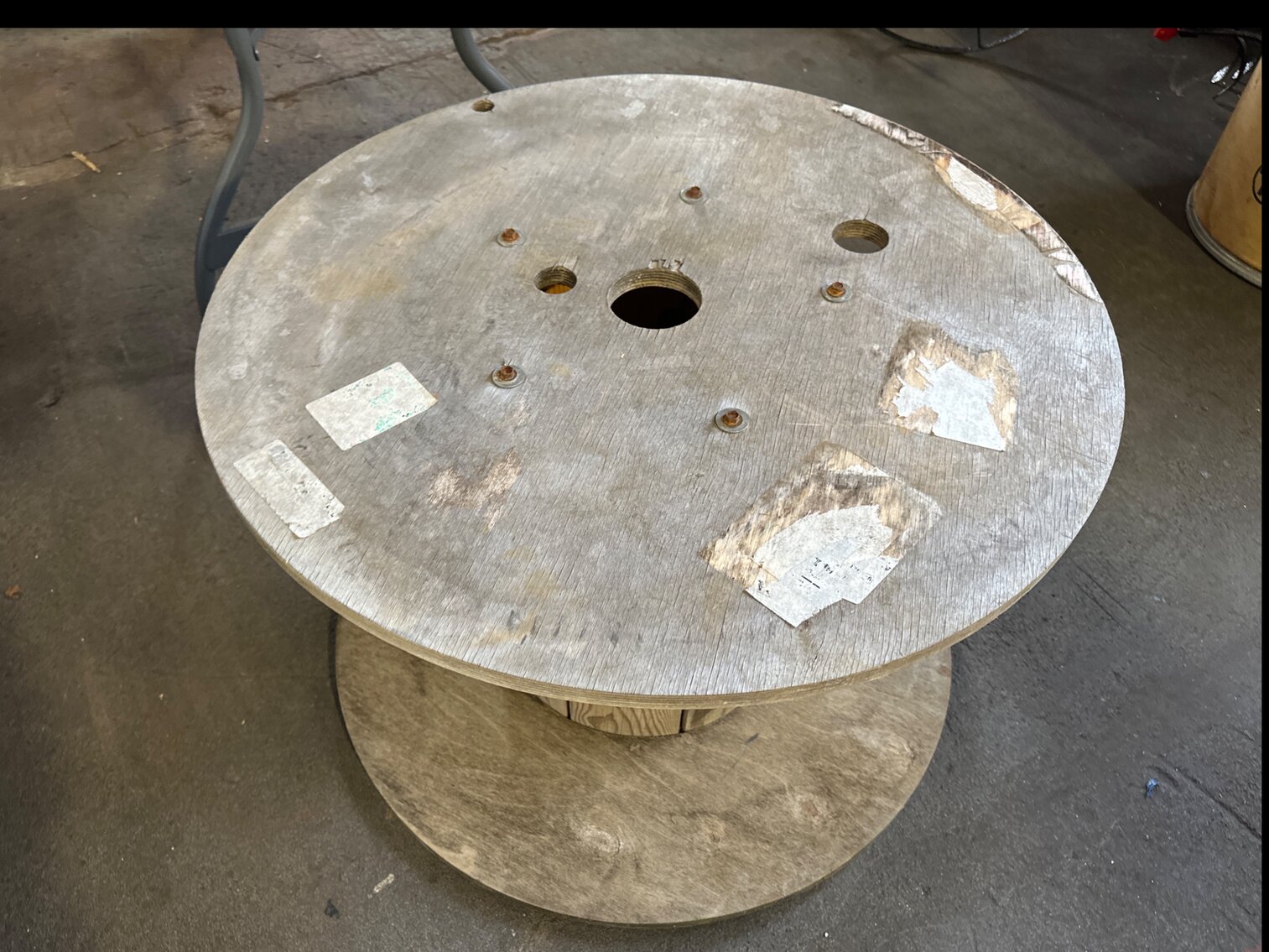 Short Spool Table 