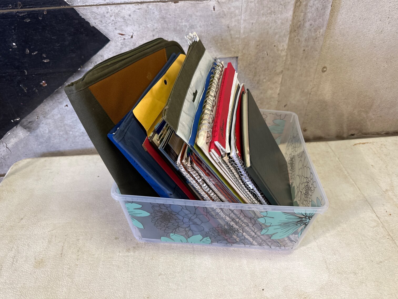 Notebooks, Folders