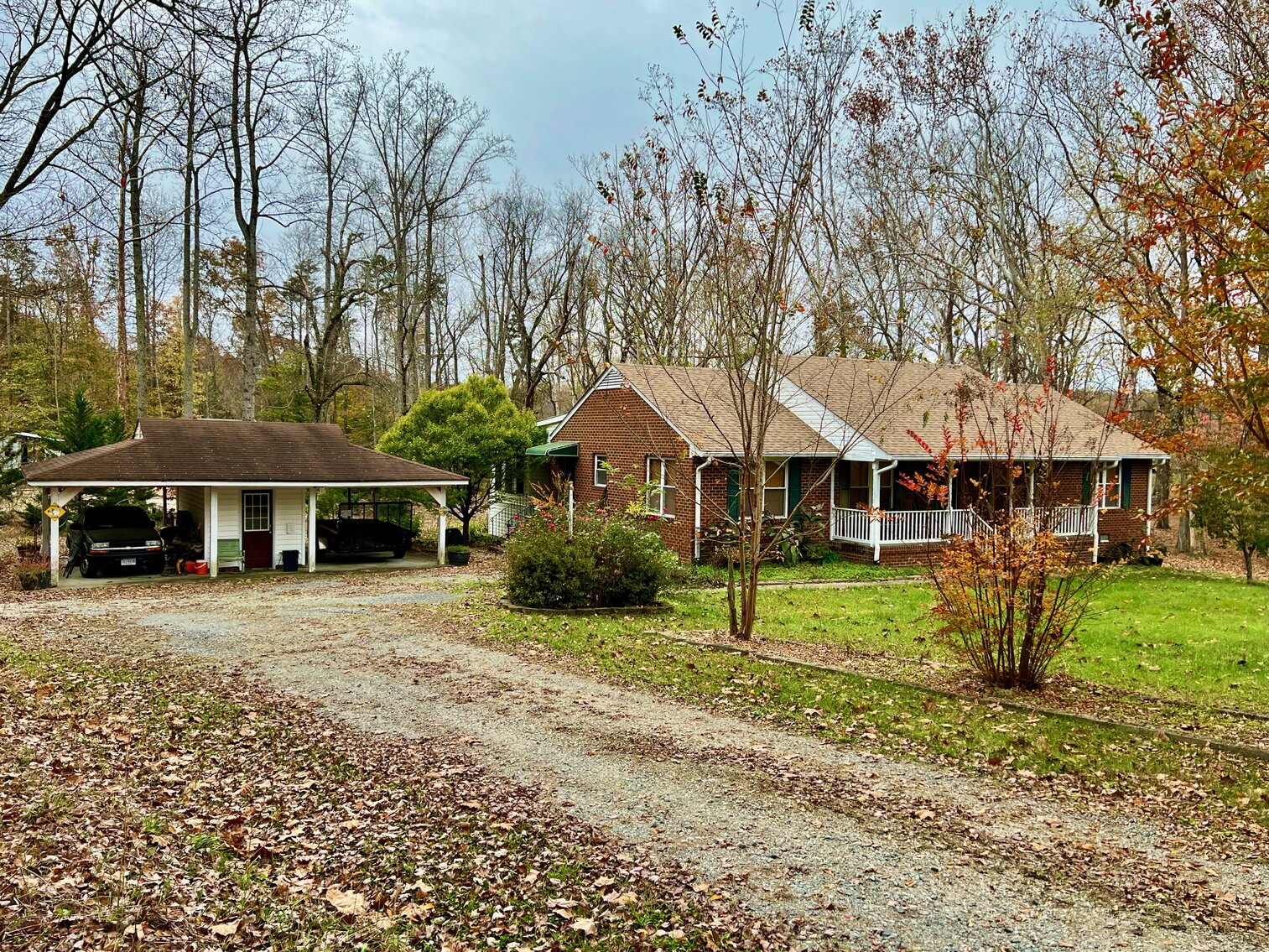 Image for 3 BR/2 BA Brick Home w/Shops/Garages/Storage Buildings on 5 +/- Acres in Goochland County, VA--SELLING to the HIGHEST BIDDER!!