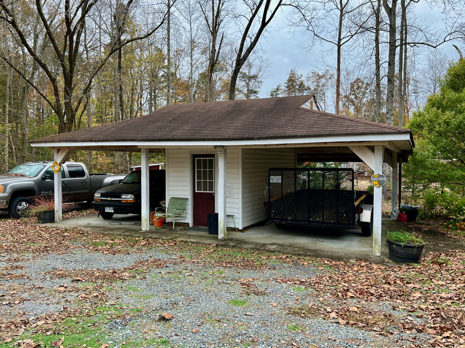 Image for 3 BR/2 BA Brick Home w/Shops/Garages/Storage Buildings on 5 +/- Acres in Goochland County, VA--SELLING to the HIGHEST BIDDER!!
