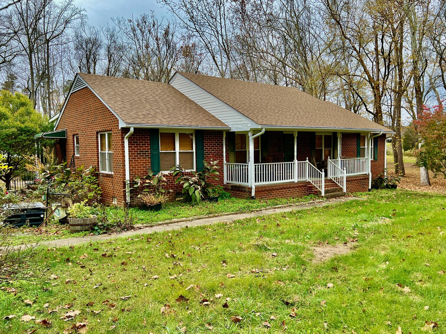 Image for 3 BR/2 BA Brick Home w/Shops/Garages/Storage Buildings on 5 +/- Acres in Goochland County, VA--SELLING to the HIGHEST BIDDER!!