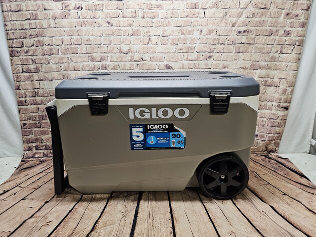 Image for Nov 13 Online Sporting Goods and More!