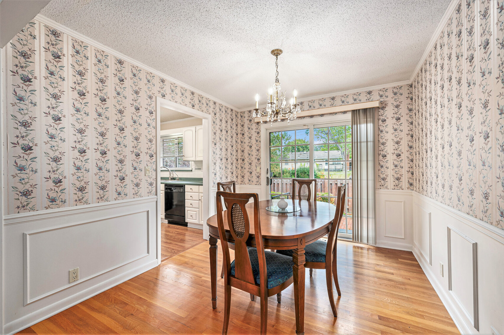 Image for REAL ESTATE & PERSONAL PROPERTY AUCTION