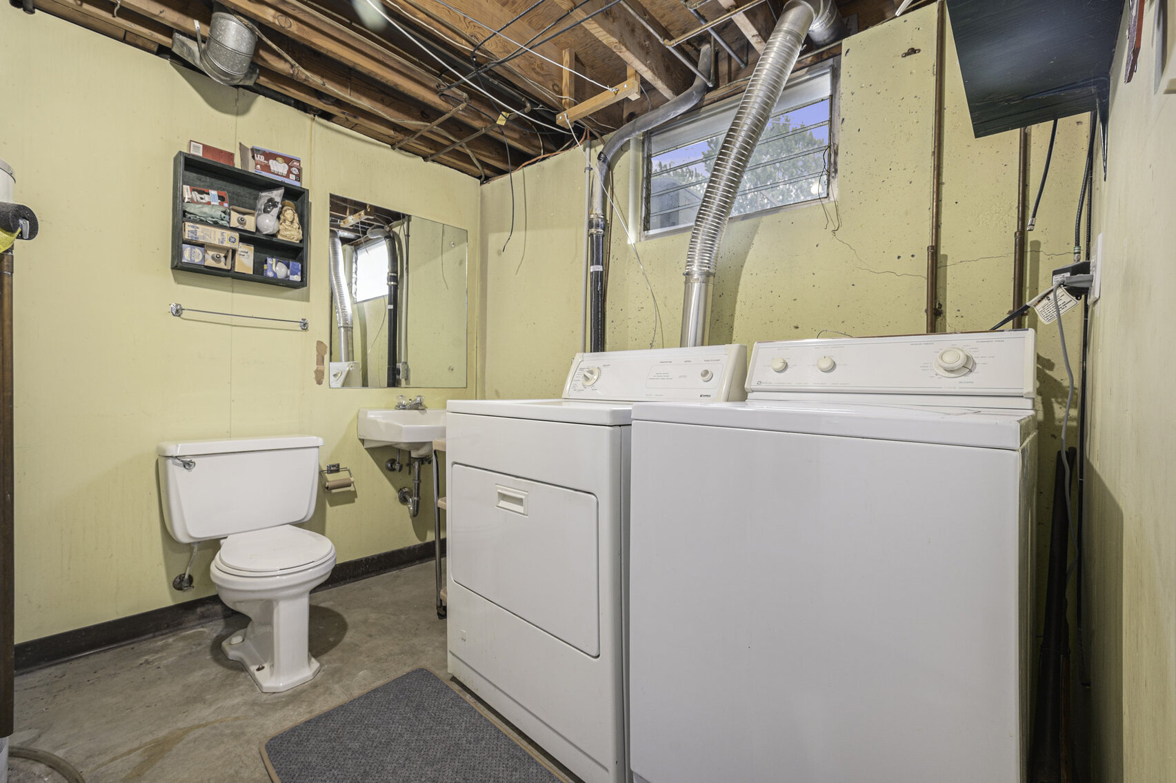 Image for REAL ESTATE & PERSONAL PROPERTY AUCTION