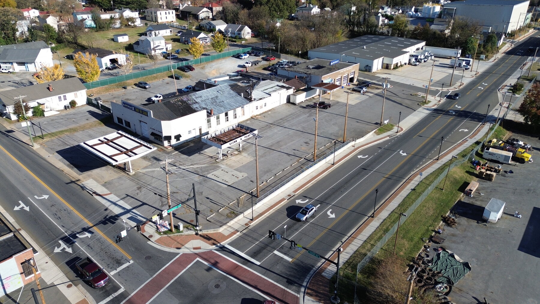 Image for Prime Commercial Corner - Former Glenn A Trent Service Center