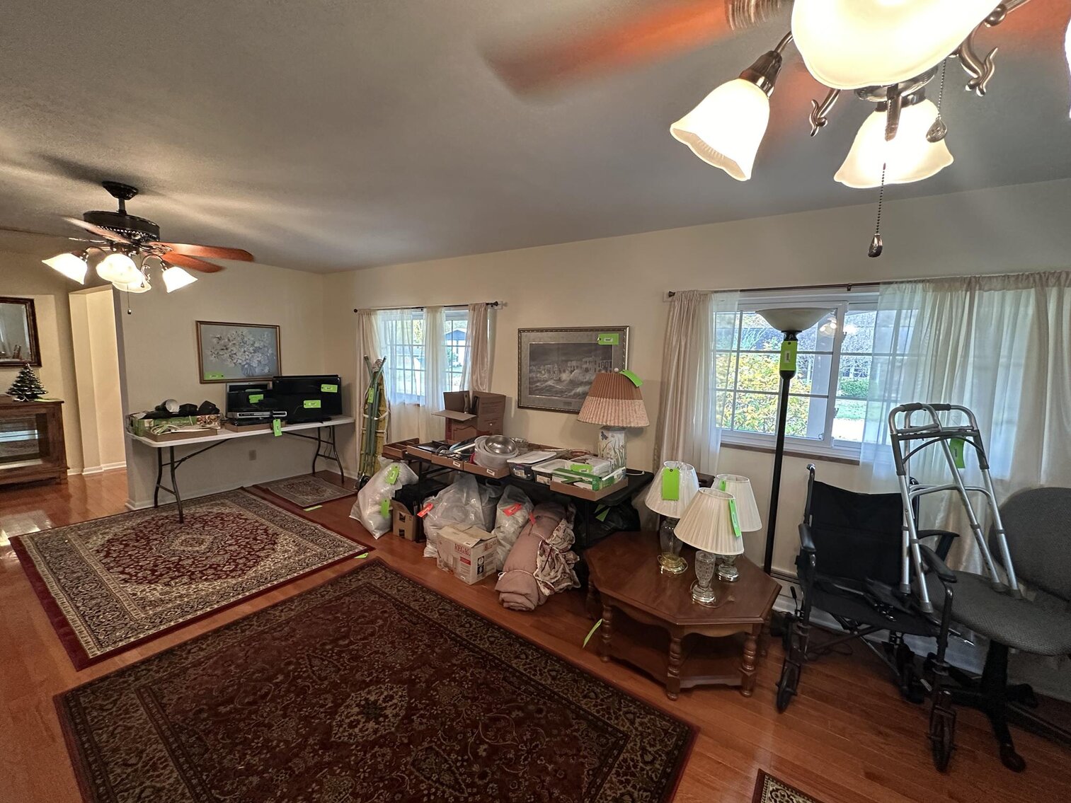 Image for SOLD $181,500 - Spacious 3 Bedroom Brick Ranch in Saint Albans