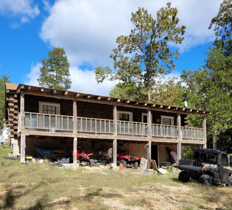 Image for Estate Auction: Barber Estate: Cabin on Grand Valley Lake, Saulsbury, TN 38067