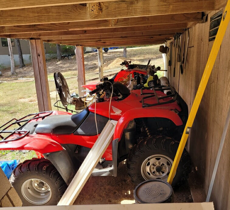 Image for Estate Auction: Barber Estate: Cabin on Grand Valley Lake, Saulsbury, TN 38067