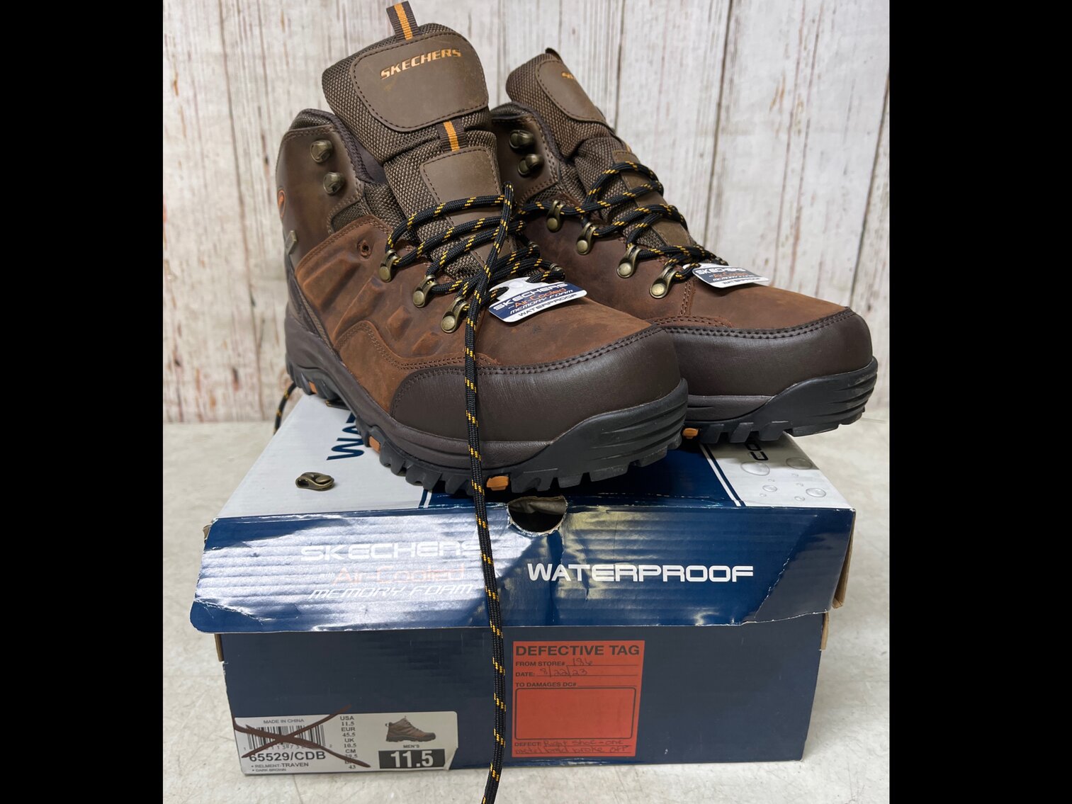 Men's 11.5 Skechers work boot WP