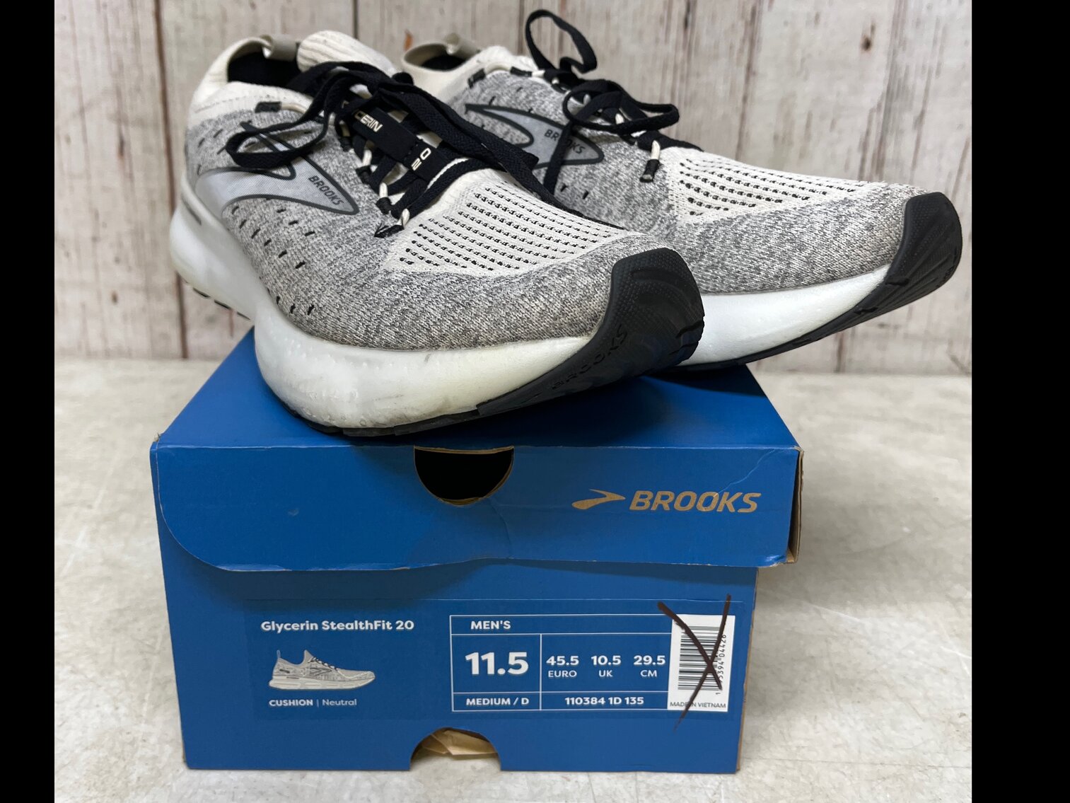 Men's 11.5 Brooks Glycerin StealthFit 20