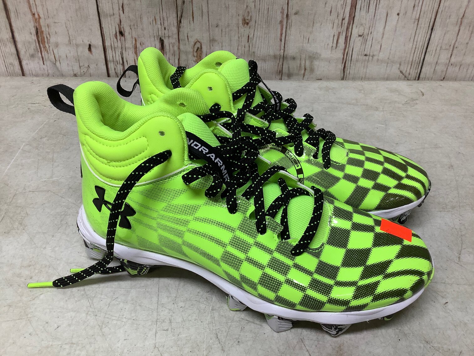 Boys 6Y, Under Armour, Football 