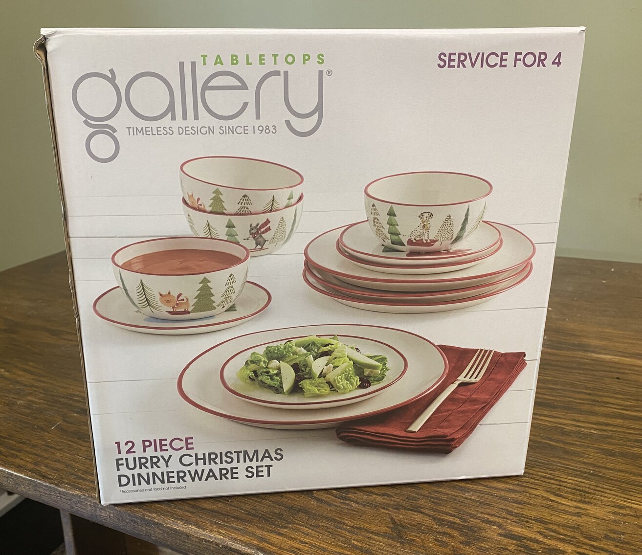 Furry Christmas Stoneware set for 4