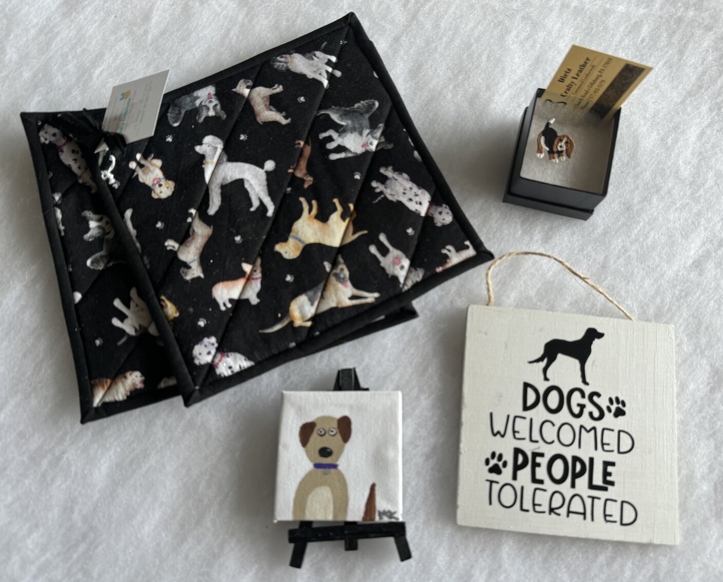 "Dogs Welcome Set"