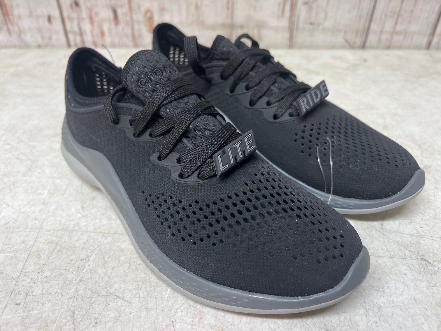 Women 8 Croc Lite 