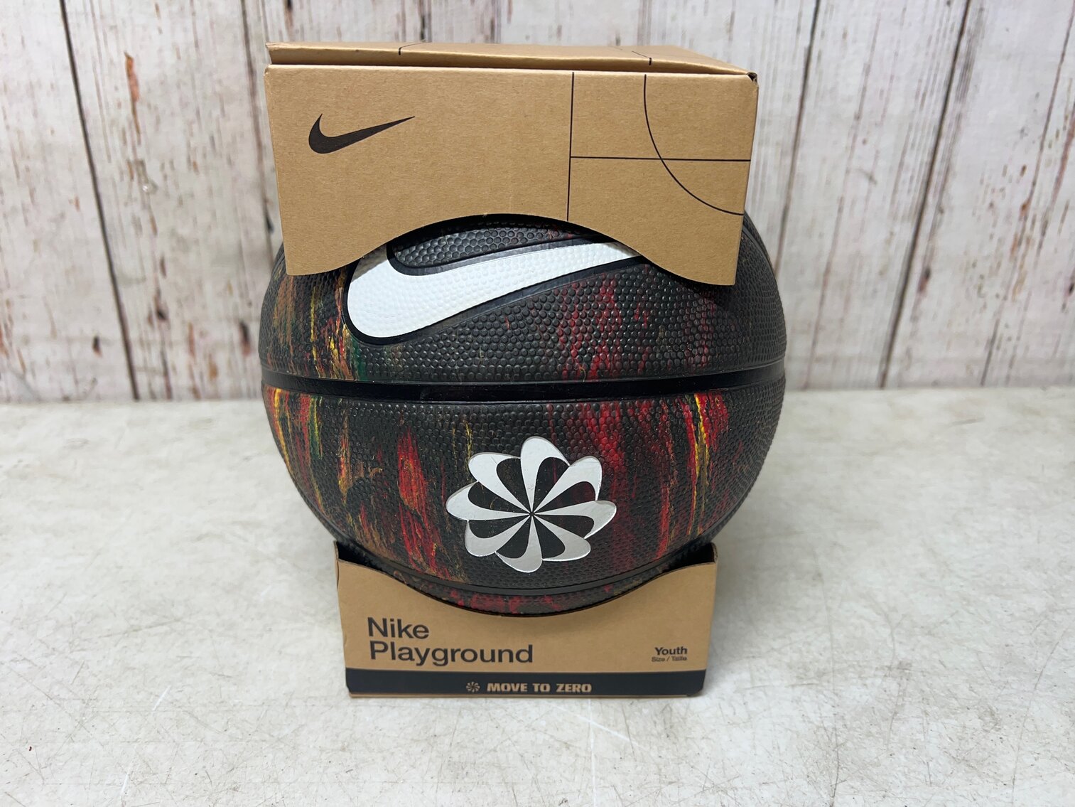 Nike Playground 27.5 Basketball 