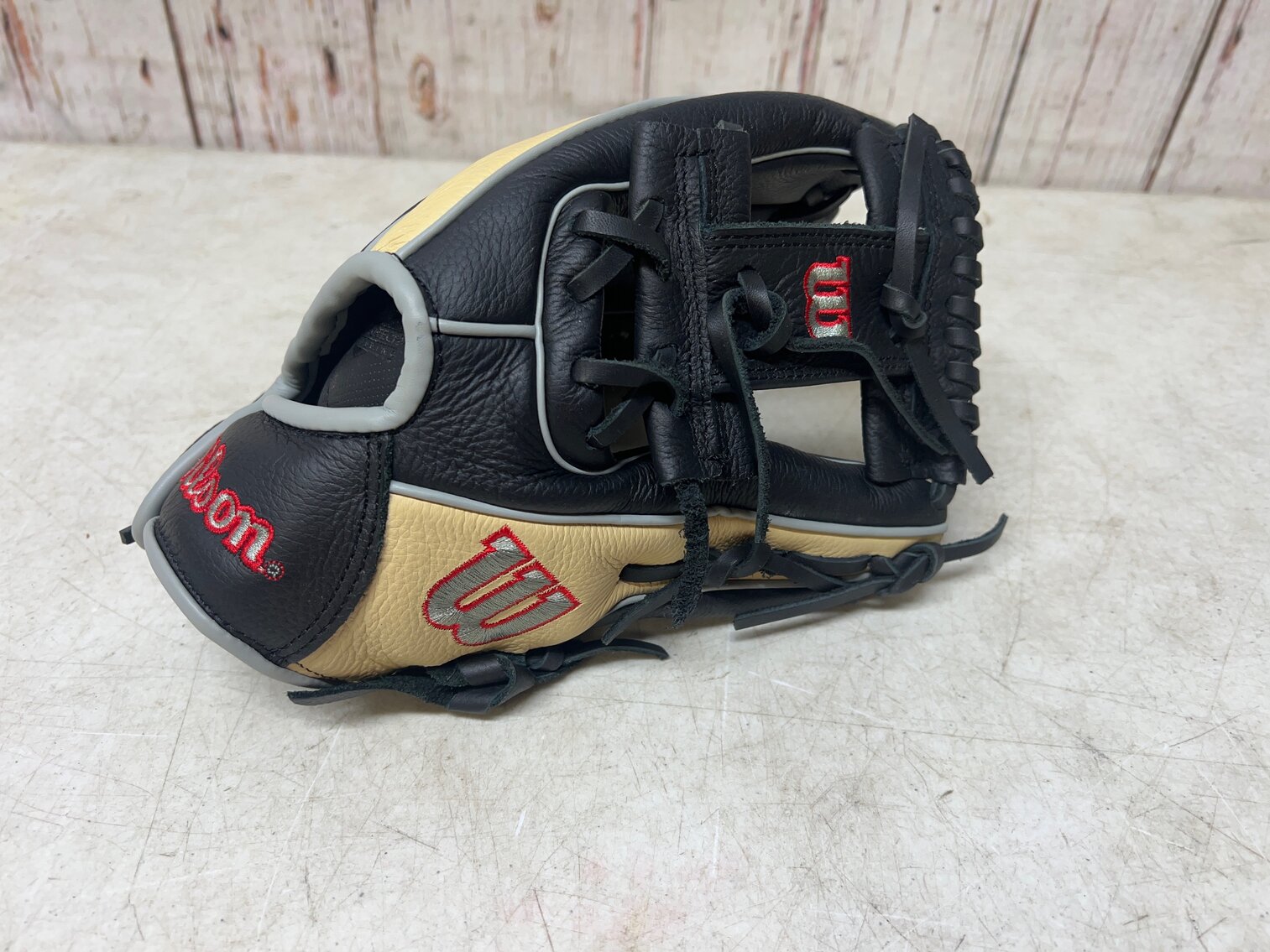 RHT Wilson A500 11.5”