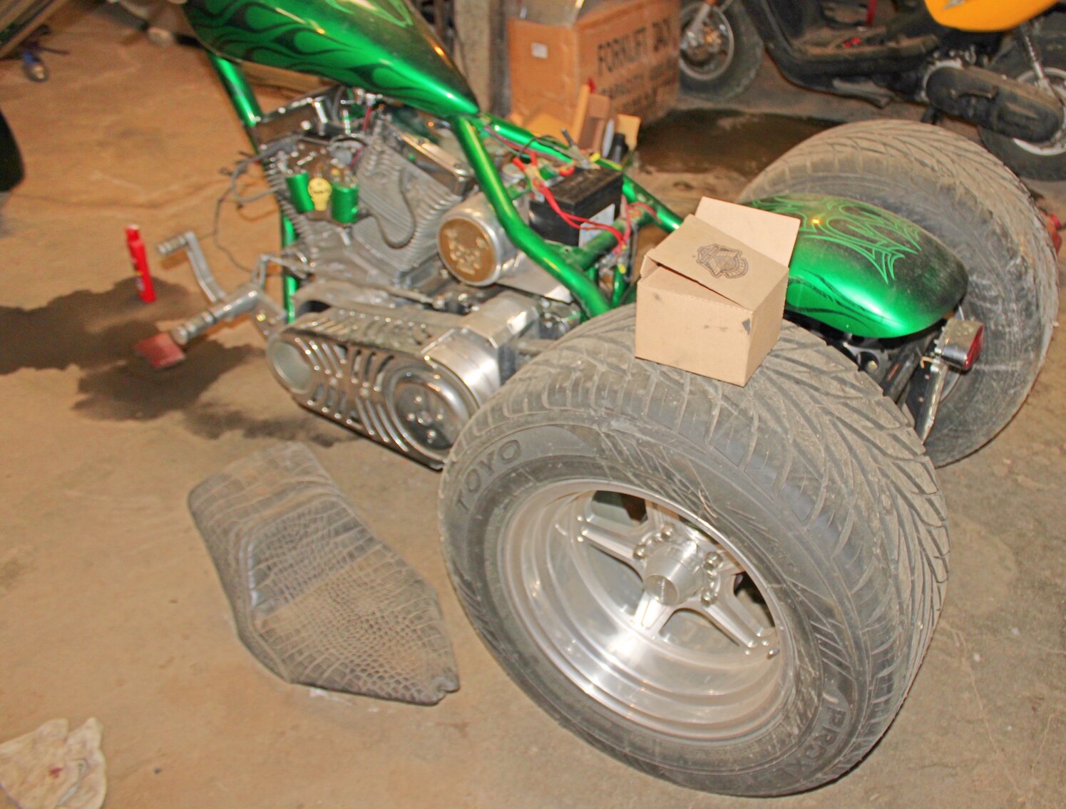 Image for EXCELLENT ESTATE AUCTION