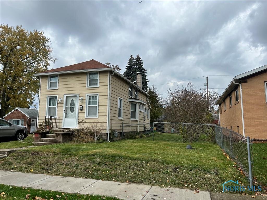 Image for MINIMUM BID AUCTION $39,000! 2903 111th St