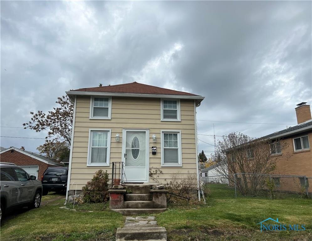 Image for MINIMUM BID AUCTION $39,000! 2903 111th St