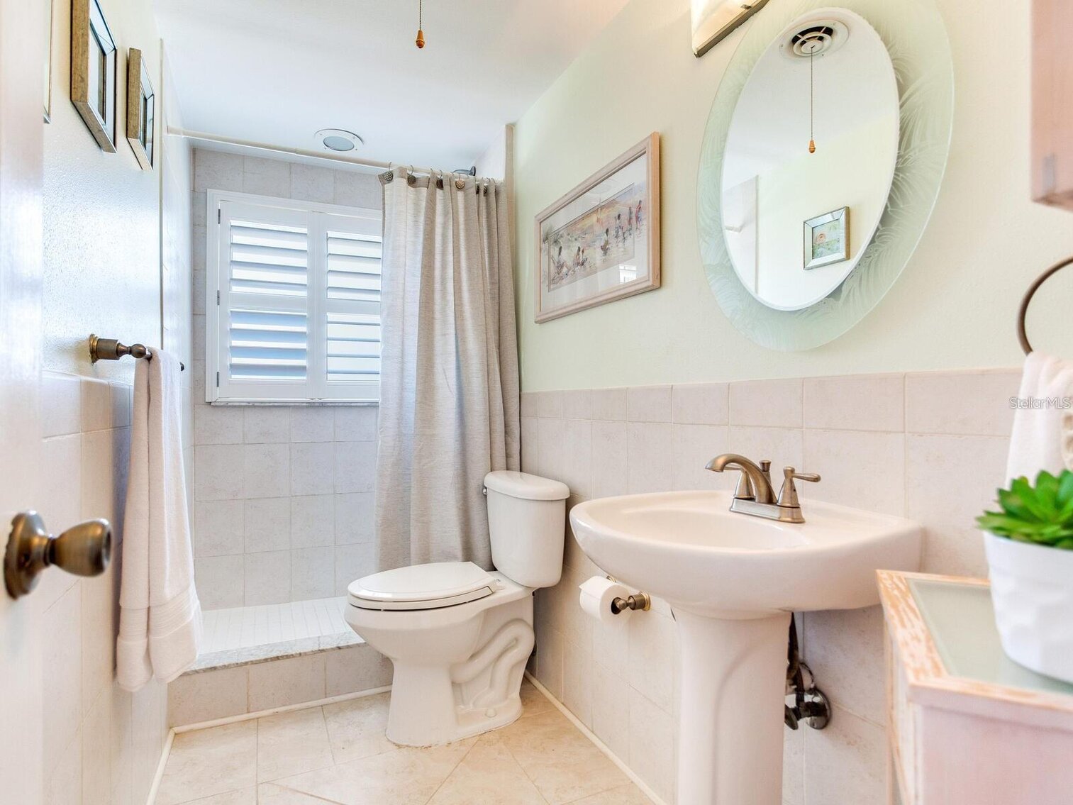 Image for 320 176TH AVENUE CIR