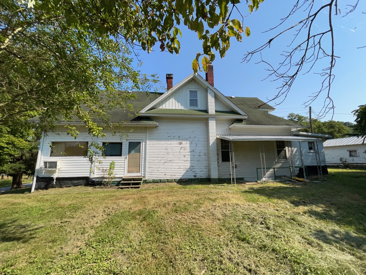 Image for 3 Bedroom Farmhouse with Multiple Outbuildings in Lesage