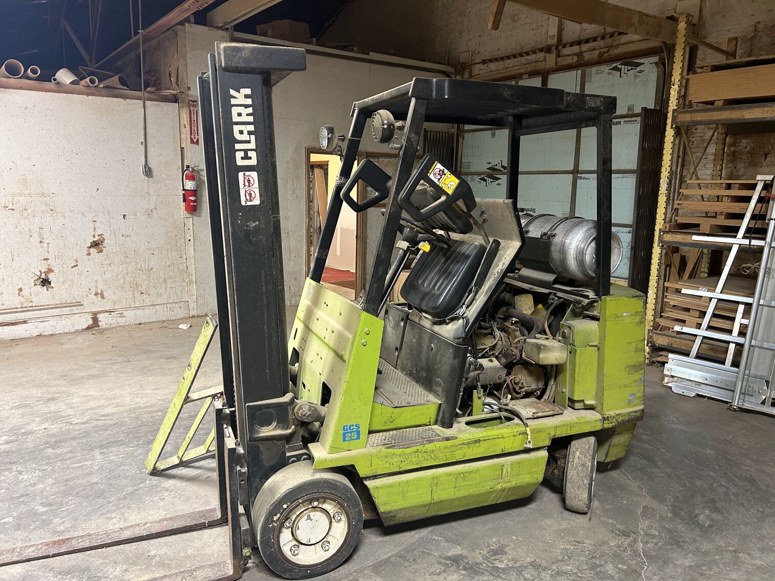 Clark Forklift GCS25MC