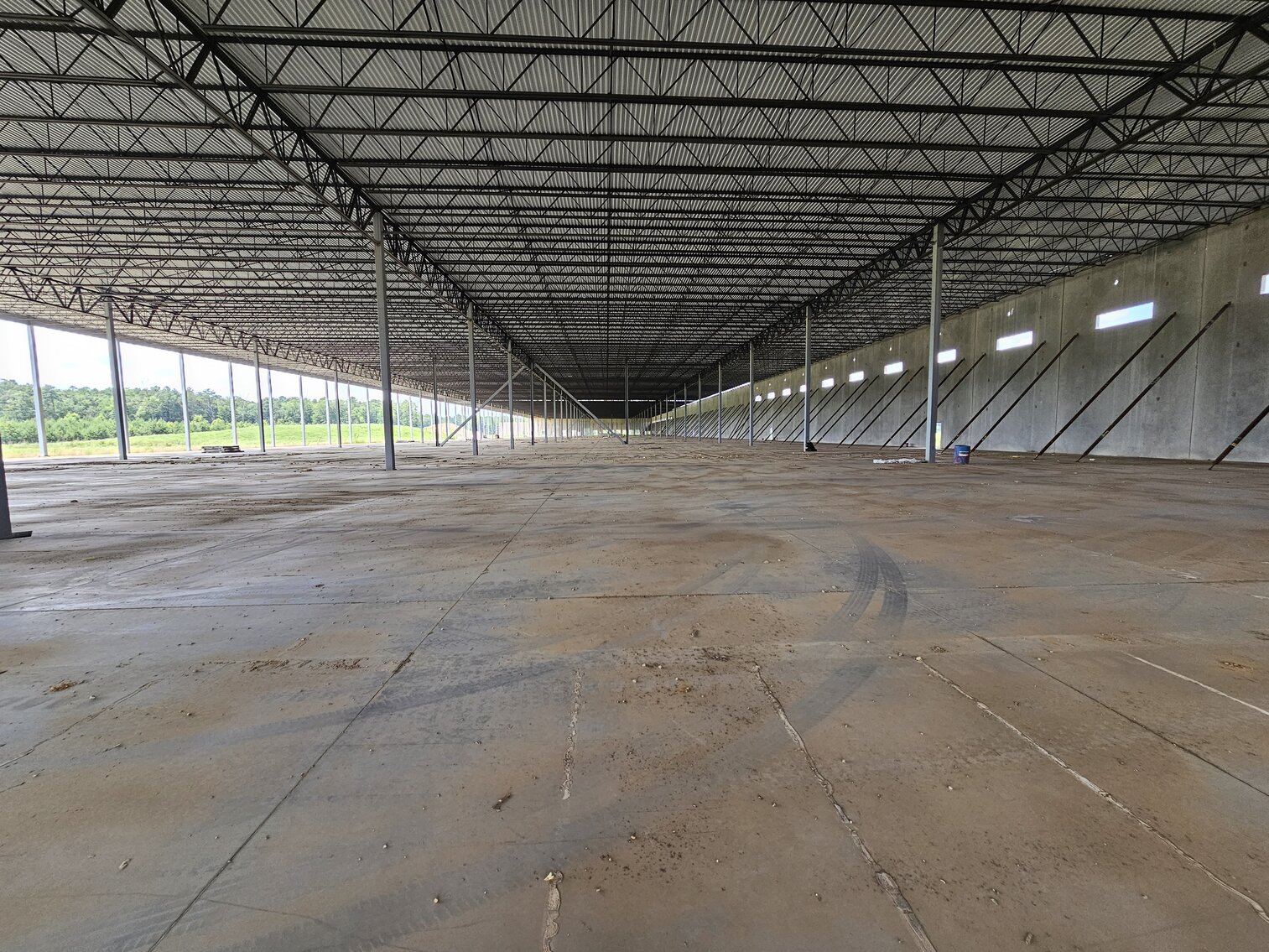 Image for Public Auction | 284,000± SF Industrial Warehouse | 103.62± AC | Meadowville Technology Park | Special Commissioner’s Sale | 1600 Digital Drive | Chesterfield County, VA