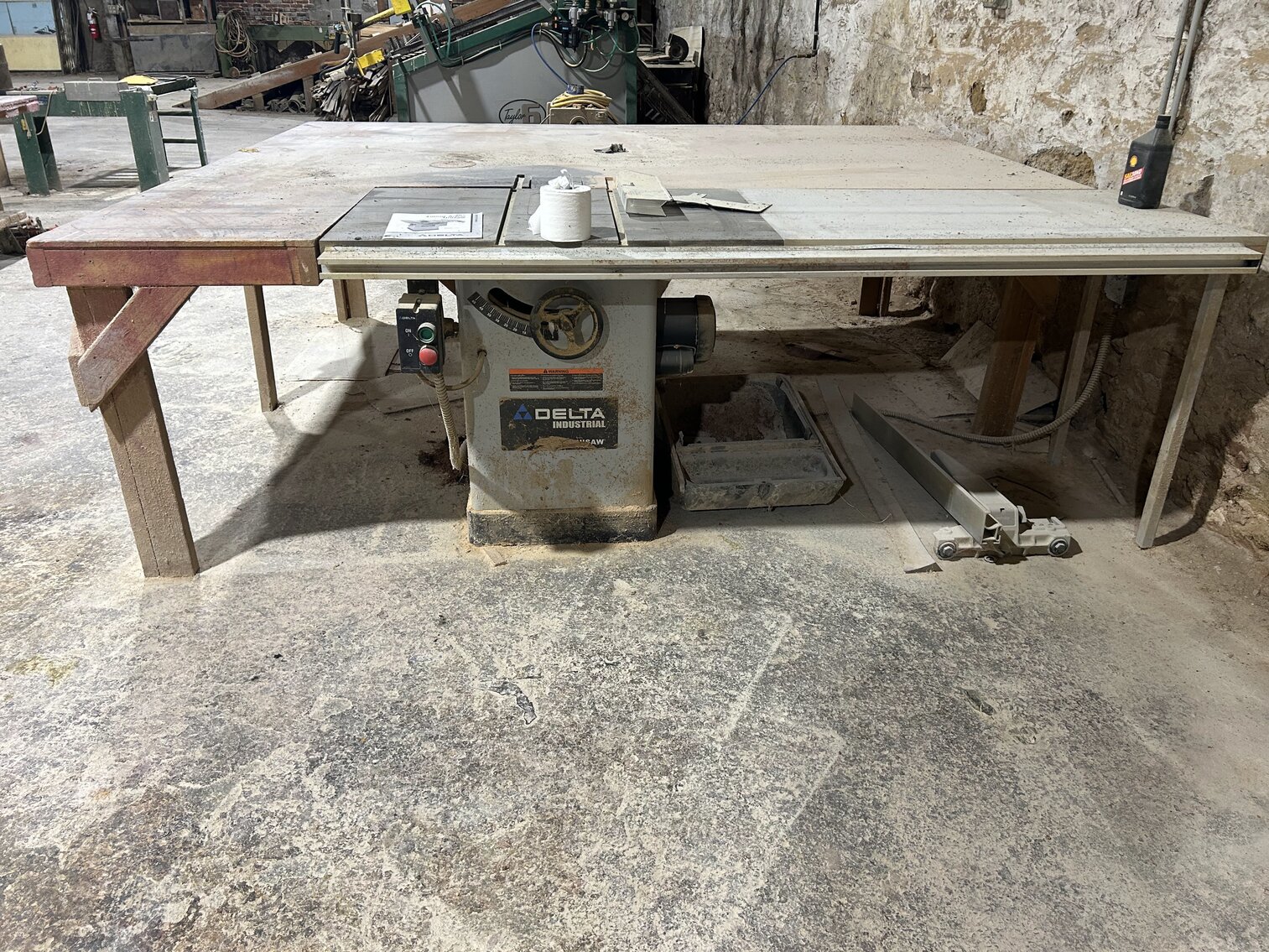 Delta Table Saw