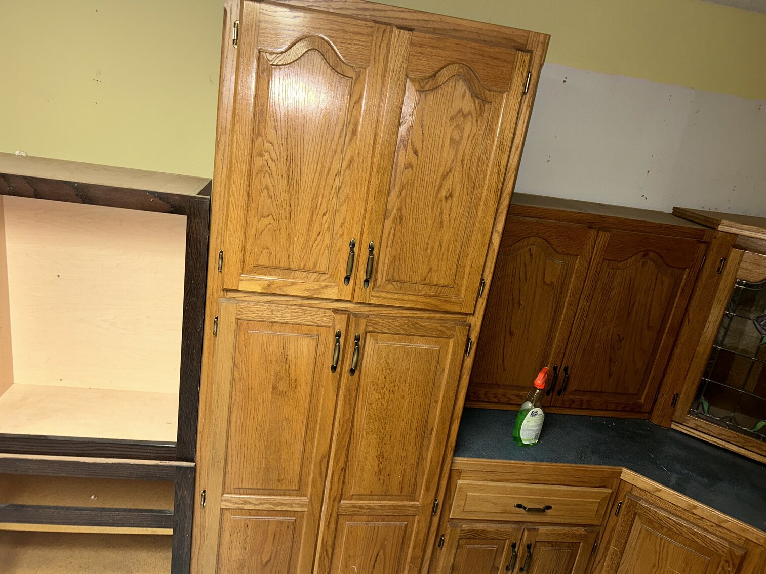Showroom Cabinets - Oak pantry