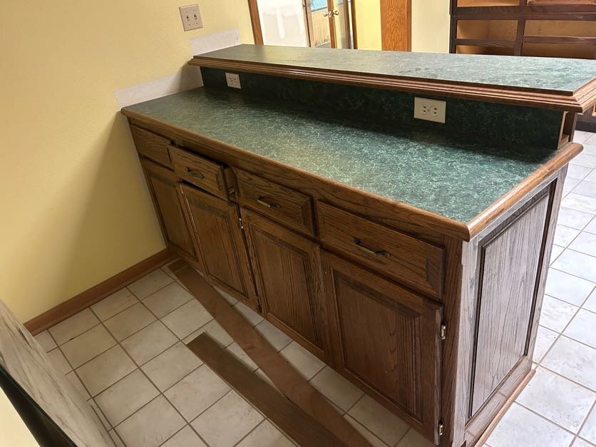 Showroom Cabinets - Island with Green Top