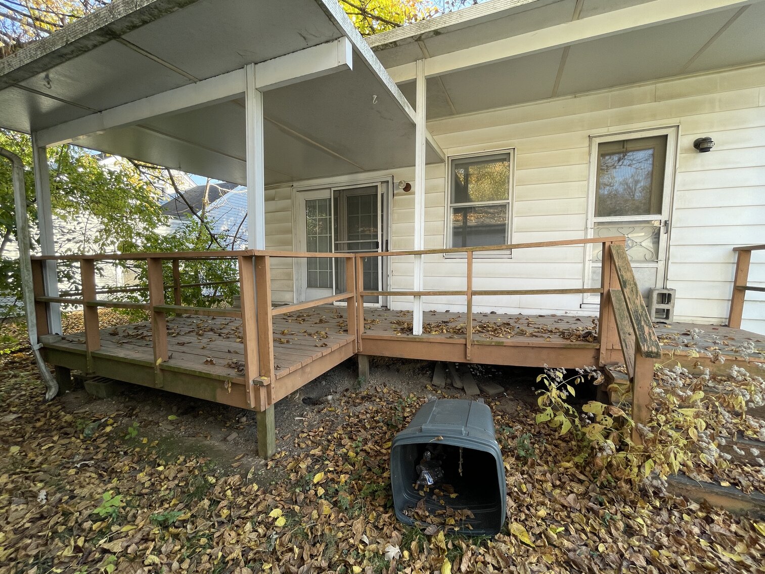 Image for 902 Chambers University View