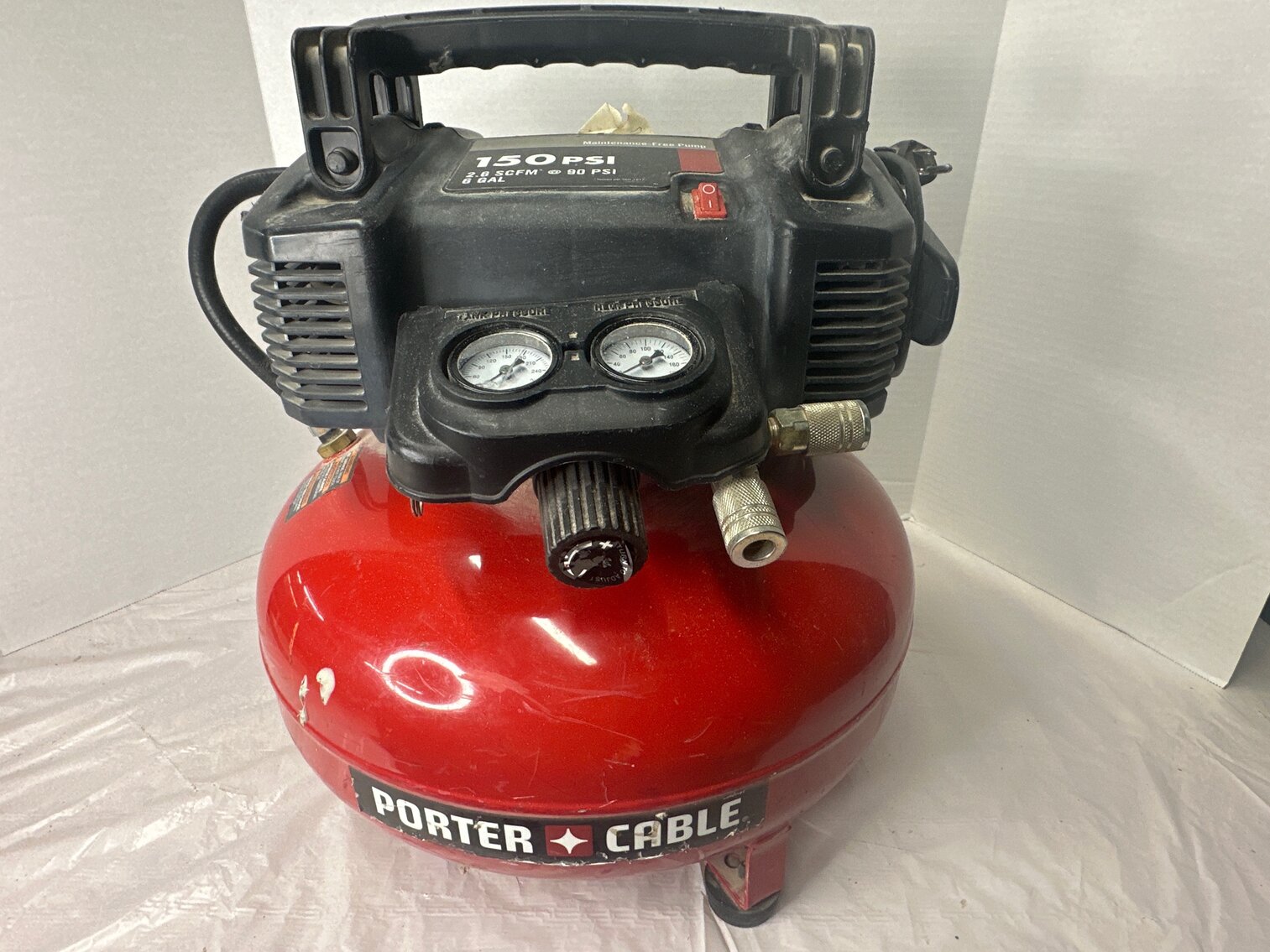 Porter Cable 6 gallon air compressor