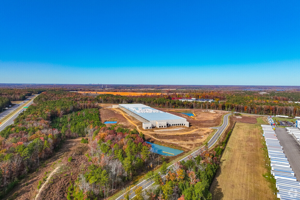 Image for Public Auction | 284,000± SF Industrial Warehouse | 103.62± AC | Meadowville Technology Park | Special Commissioner’s Sale | 1600 Digital Drive | Chesterfield County, VA