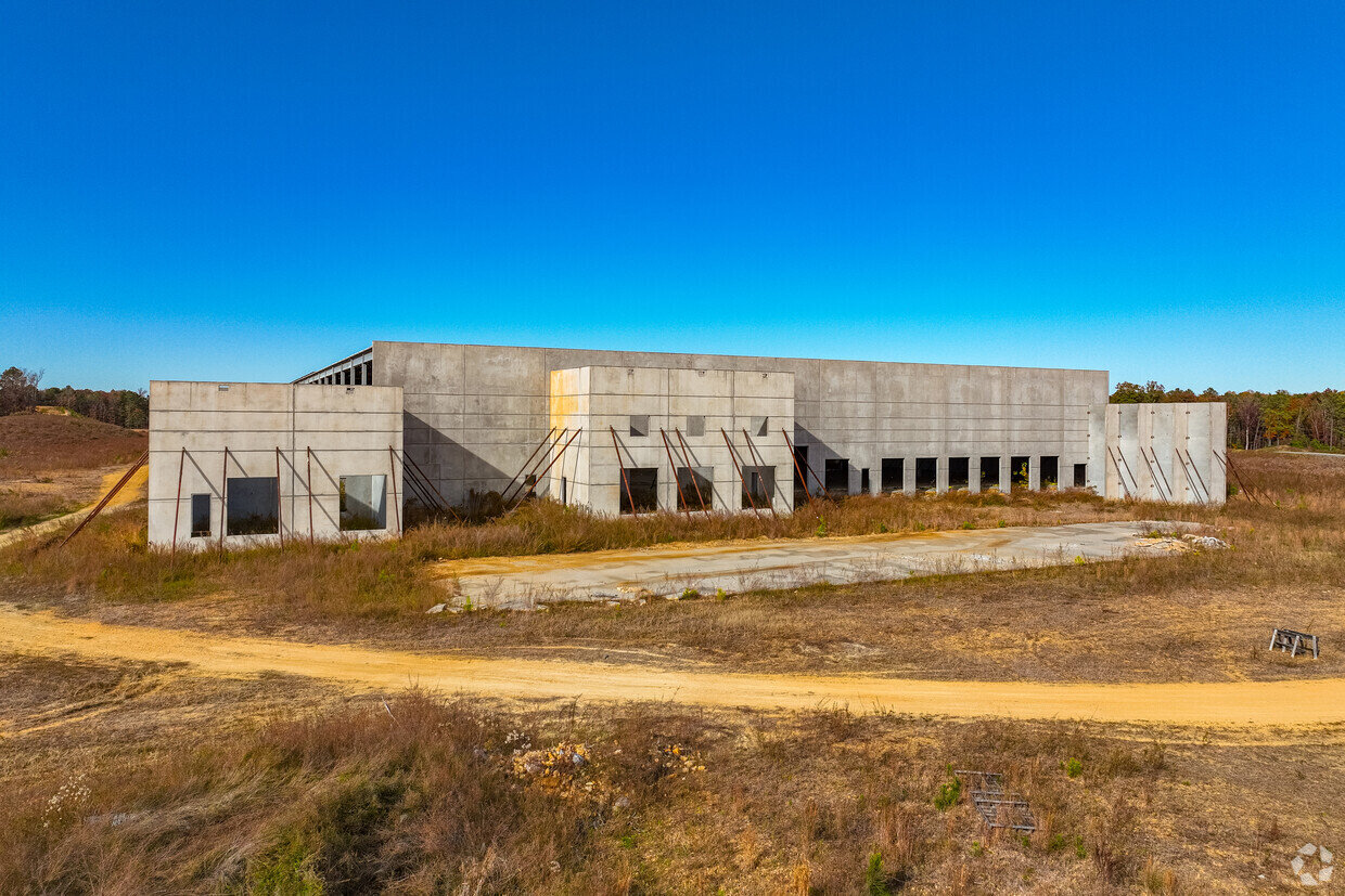 Image for Public Auction | 284,000± SF Industrial Warehouse | 103.62± AC | Meadowville Technology Park | Special Commissioner’s Sale | 1600 Digital Drive | Chesterfield County, VA
