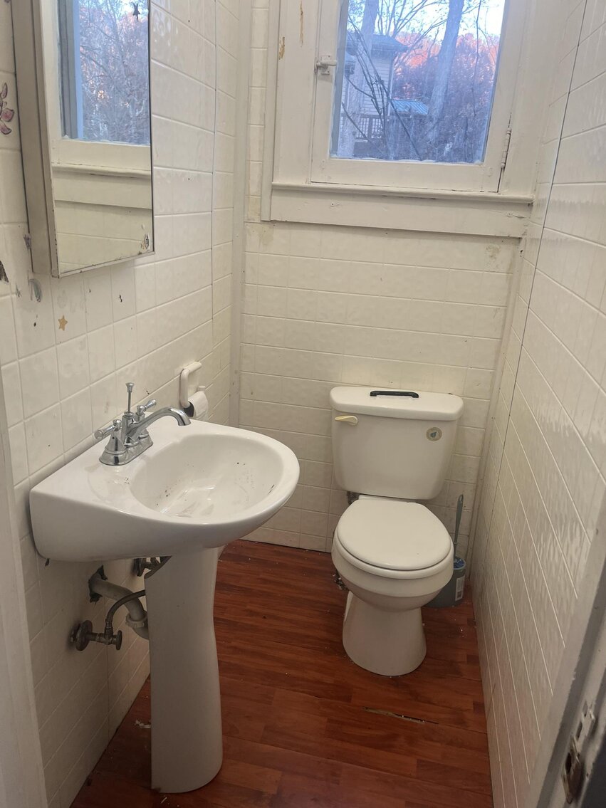 Image for SOLD $35,200 - 3 Bedroom in Charleston Selling to the Highest Bidder