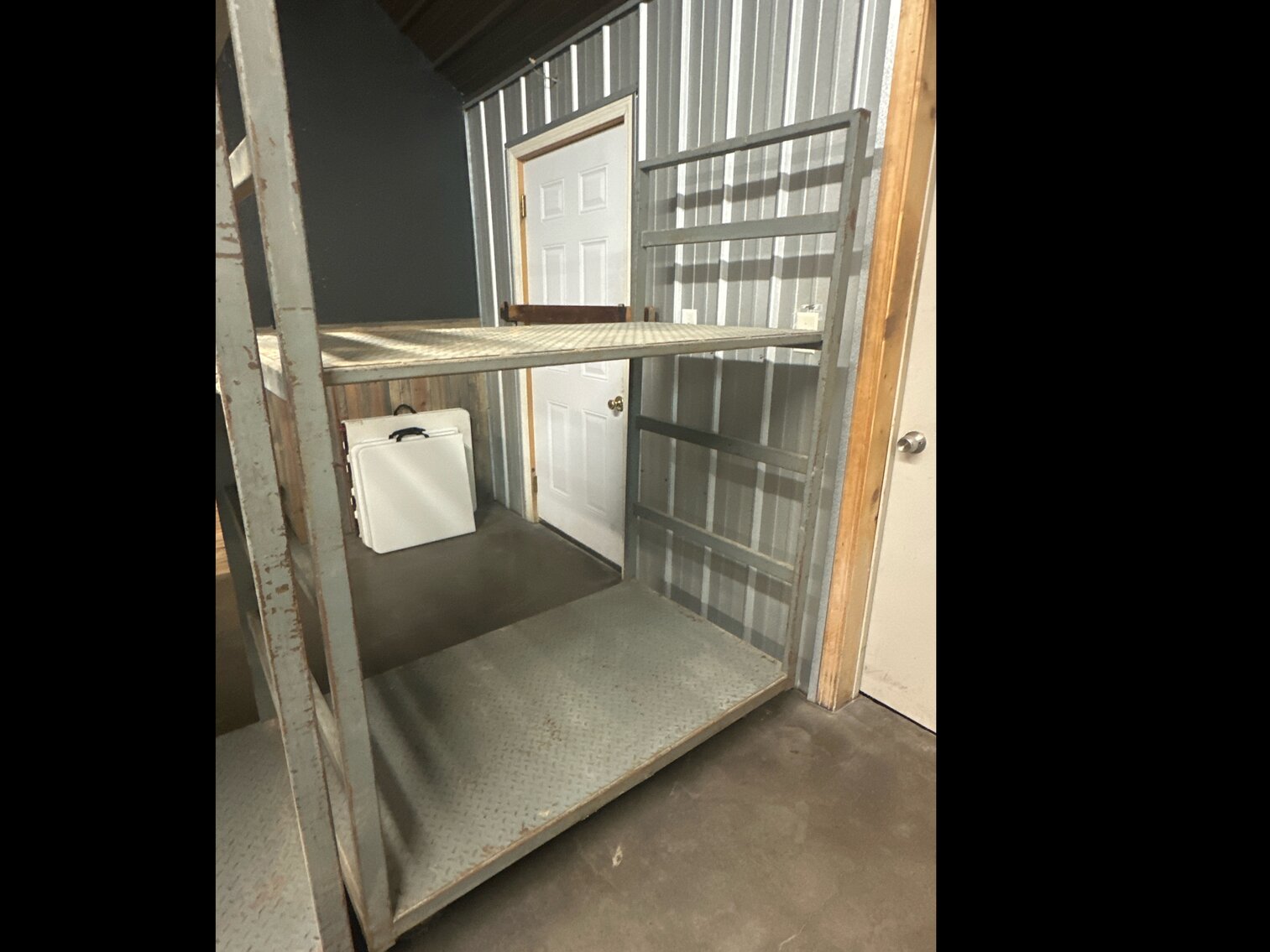 Tall  Metal Rolling Cart 2of 2
